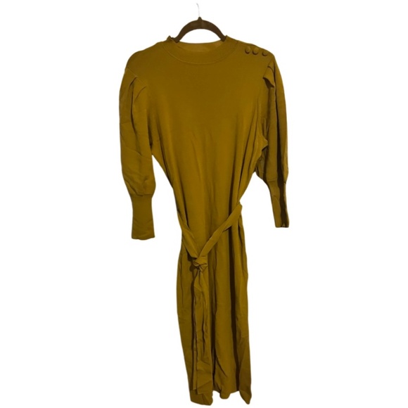 Dress - Picture 1 of 1